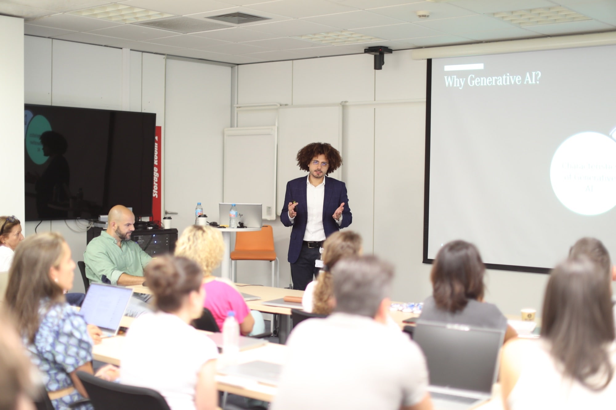 Harun Curak in einem KI-Training
